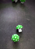 3D Green and White Mushrooms - Small